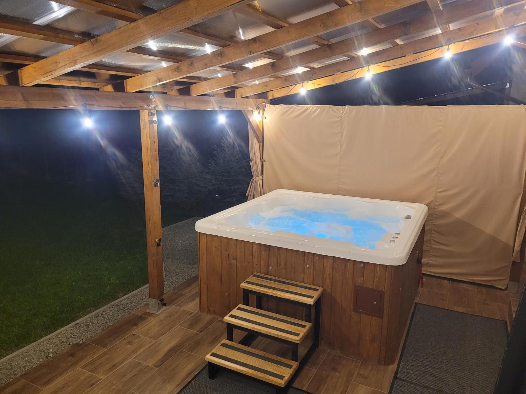 Urocza Kryjowka Ze Spa Lesko Luaran gambar